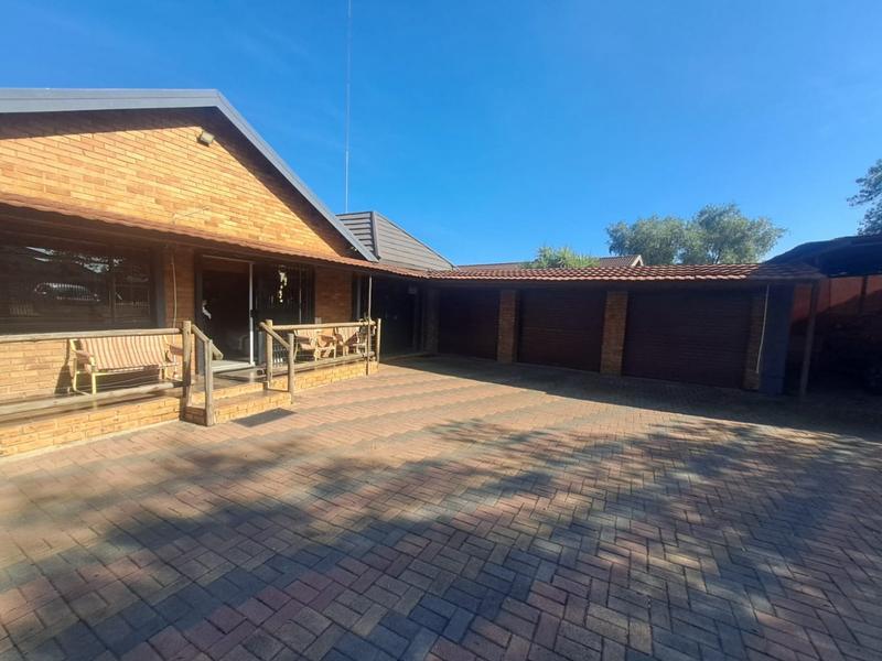 3 Bedroom Property for Sale in Vaalpark Free State